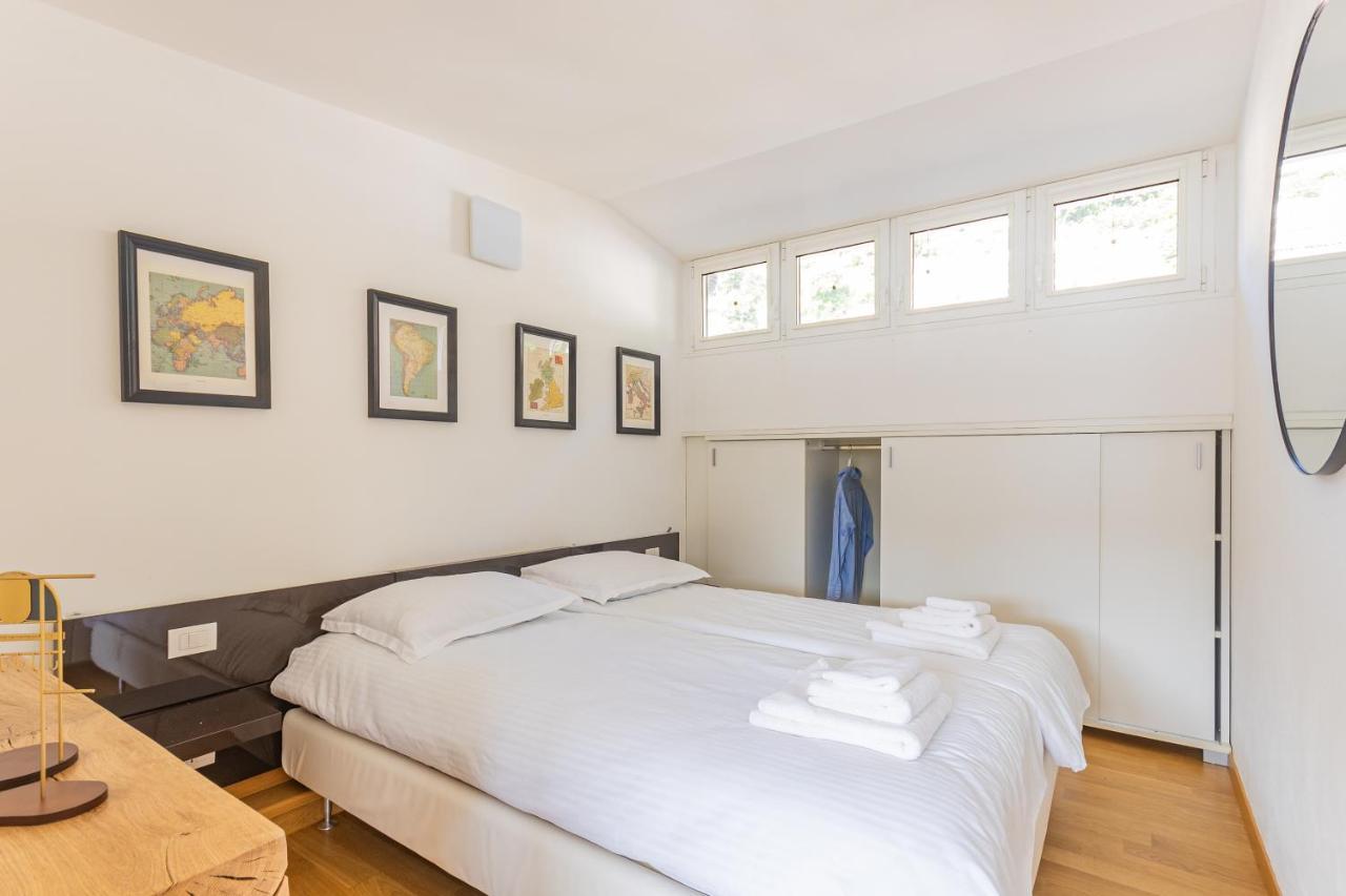 Casa Elea_ Panoramic Attic In City Center Campione dʼItalia 외부 사진